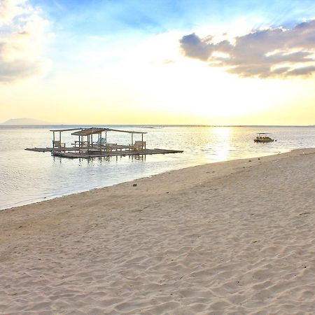 ليان Bella Beach Resort Batangas المظهر الخارجي الصورة